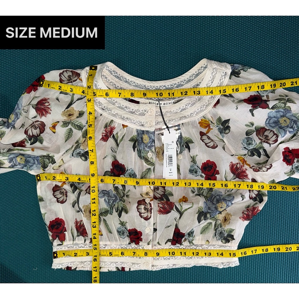 Alice + Olivia Cherelle Floral Button Down Blouse Top - Picture 8 of 12